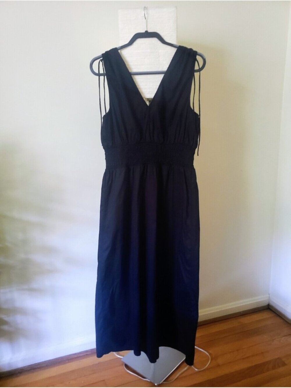 Old Navy Black Cotton Smocked Midi Dress Large L Tie Shoulder Casual Summer Sun - Picture 5 of 10